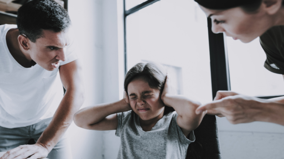 Διαχείριση Θυμού για Γονείς: Πώς να Κρατάς την Ψυχραιμία σου